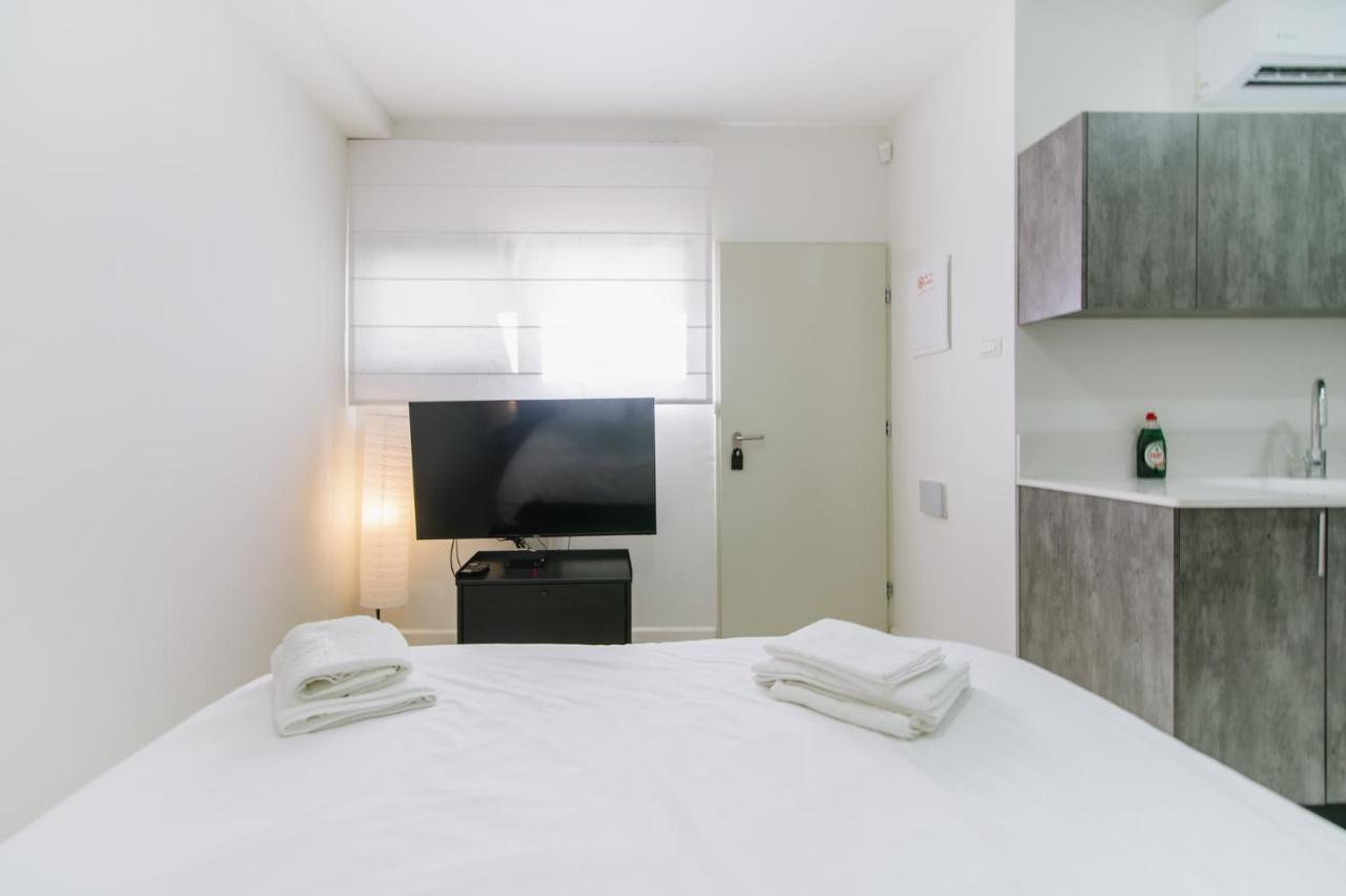 Olala Desert Shades Apartments Неве Зохар Екстериор снимка