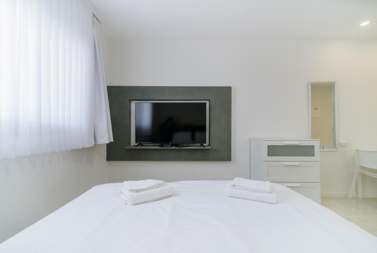 Olala Desert Shades Apartments Неве Зохар Екстериор снимка